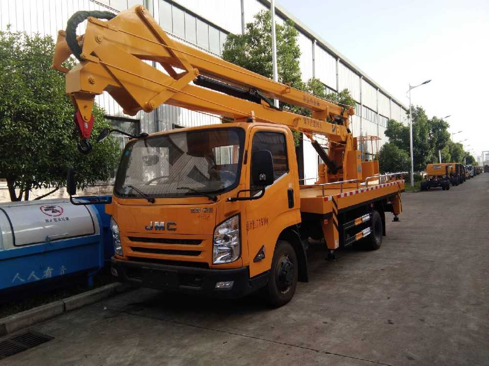江鈴18米高空作業(yè)車(chē)