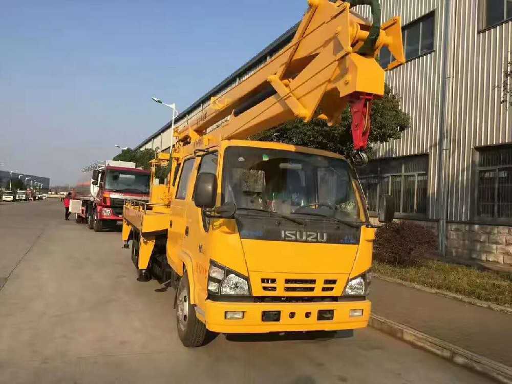 慶鈴五十鈴18米高空作業(yè)車(chē)